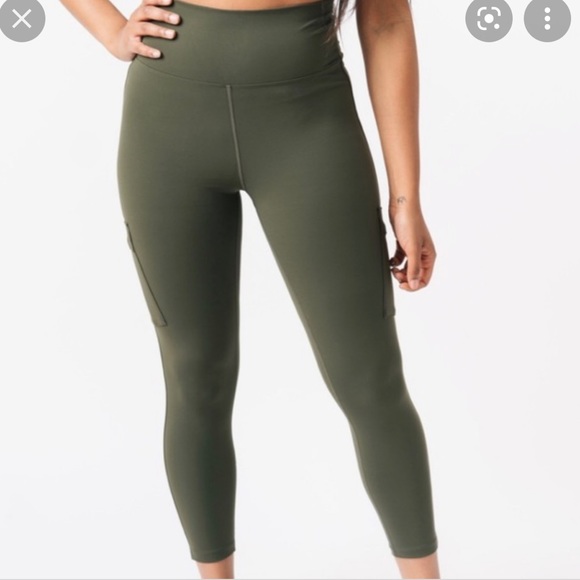 ZYIA Forest Night Cargo Luxe Hi Rise Tights